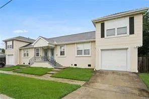 $2,100 | 825 Chapelle Street, New Orleans, LA 70124