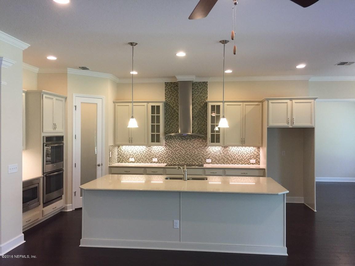 2555 Riley Oaks Trail Jacksonville, FL 32223 - Photo 9 of 24 Kitchen