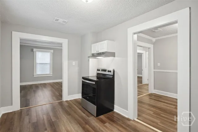 $2,000 | 1412 East 32nd Street, Savannah, GA 31404