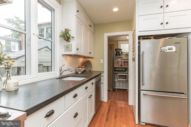 $750,000 | 3 West Mt Ida Avenue, Alexandria, VA 22305