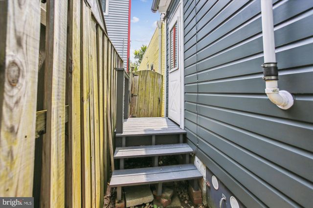 $750,000 | 3 West Mt Ida Avenue, Alexandria, VA 22305