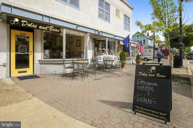 $750,000 | 3 West Mt Ida Avenue, Alexandria, VA 22305