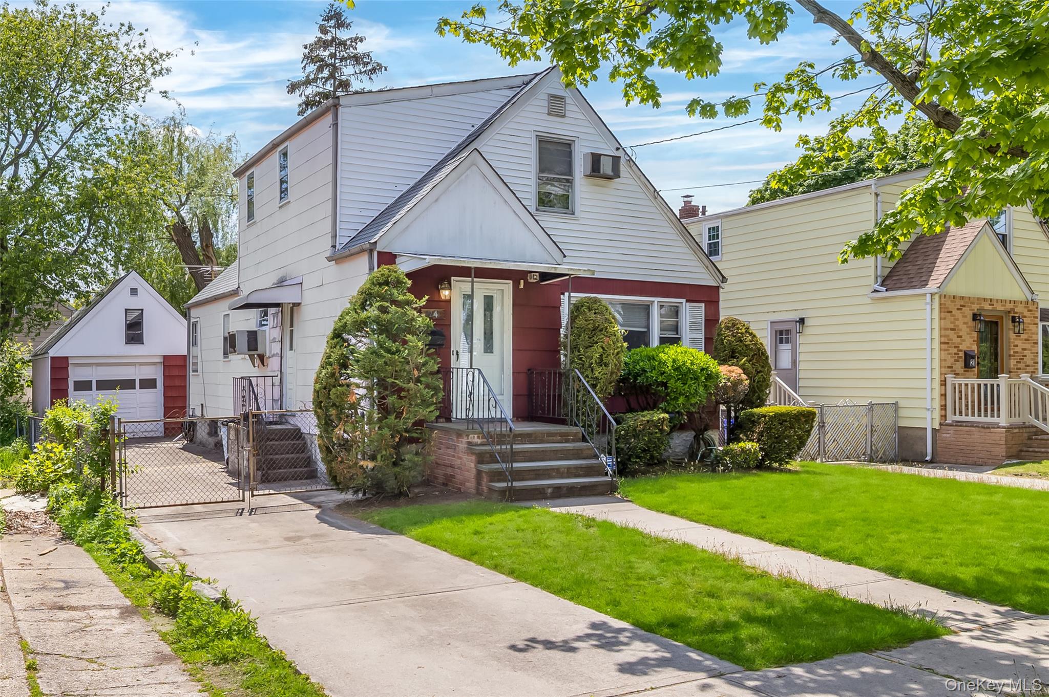 24 Spring Garden Street Valley Stream, NY 11580 - Photo 1 of 25