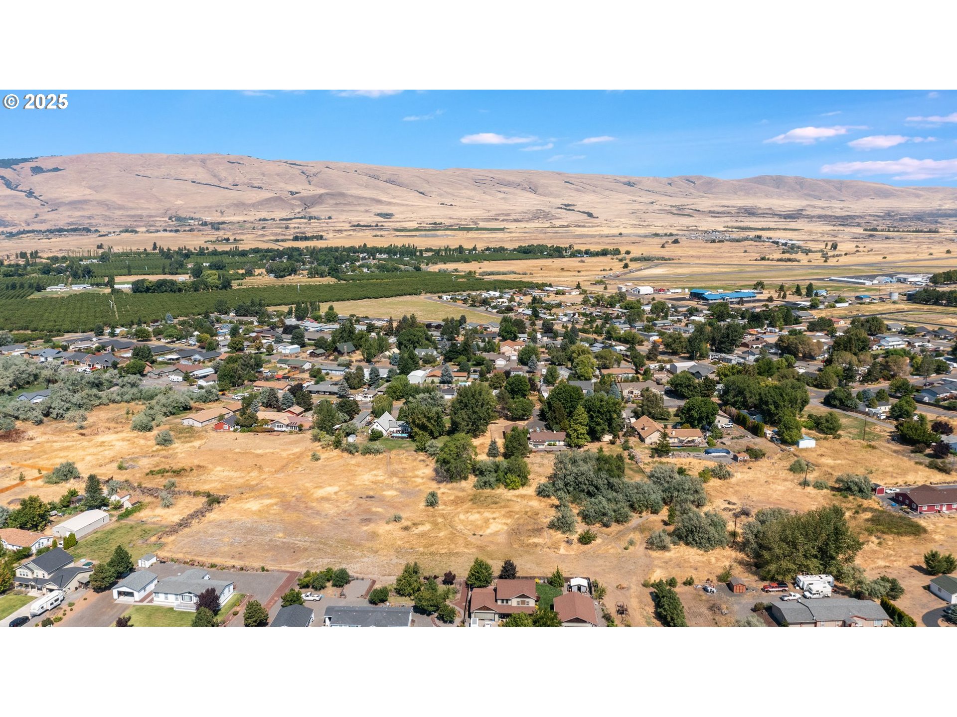 Sunridge Avenue Dallesport, WA 98617 - Photo 10 of 10 a view of an ocean