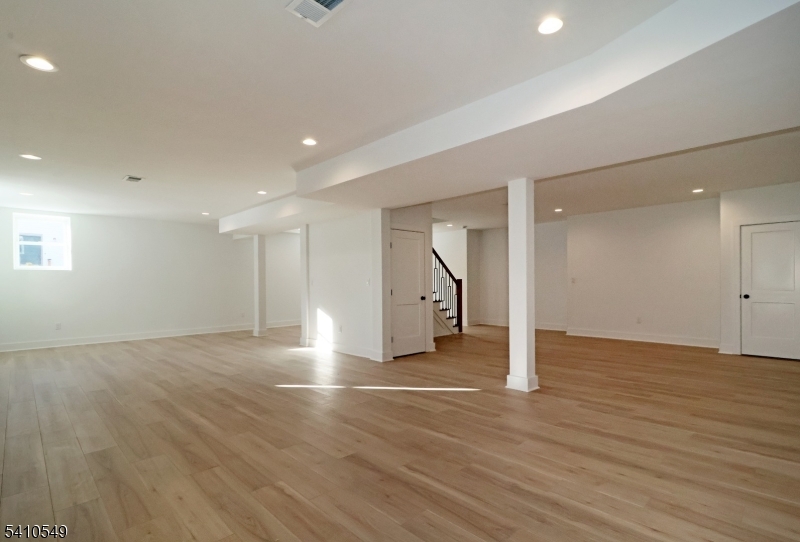 560 Allentown Road Parsippany, NJ 07054 - Photo 32 of 35