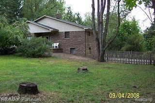 1895 Hidden Valley Howell, MI 48843 - Photo 9 of 20 9