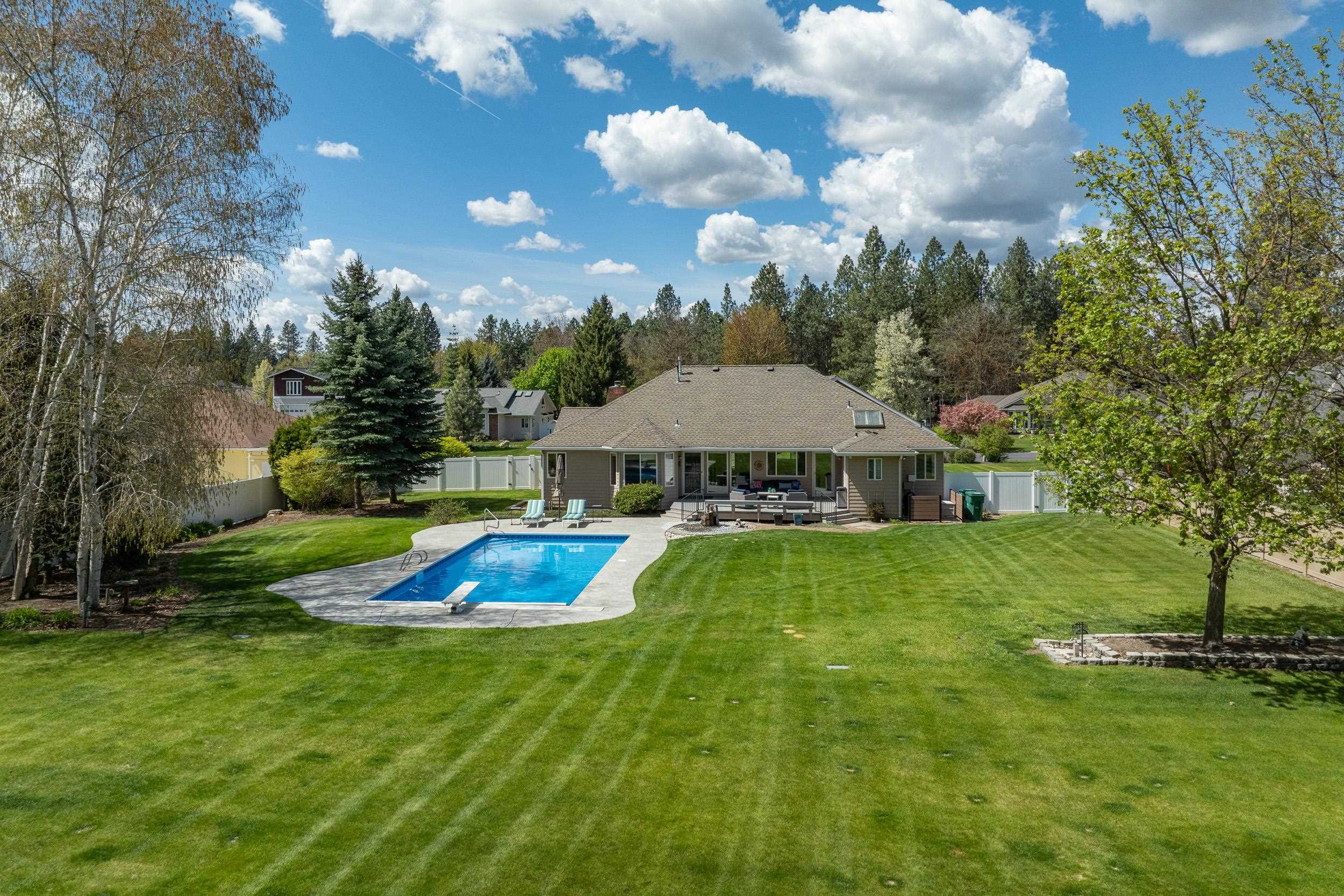 15816 North Fairview Road Mead, WA 99021 - Photo 4 of 50