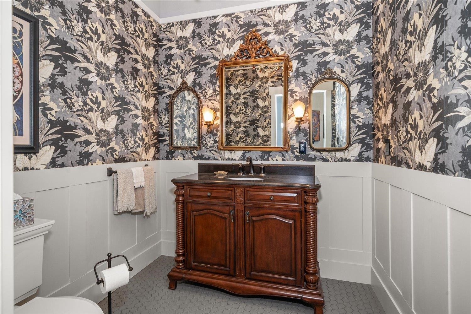 2107 Peach Tree Court Spokane, WA 99203 - Photo 5 of 47