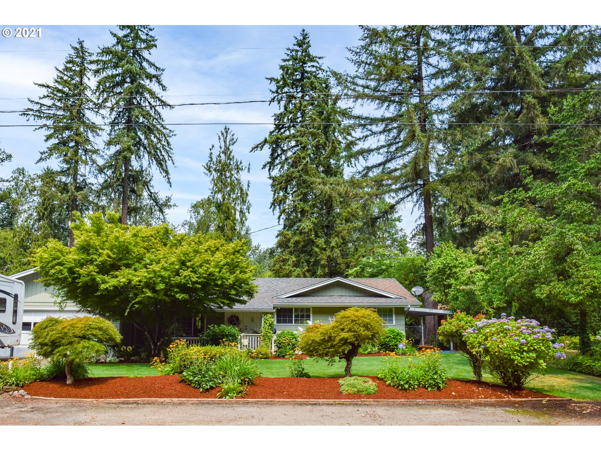 41555 Deerhorn Road Springfield, OR 97478 - Photo 1 of 15 Gallery Image 1
