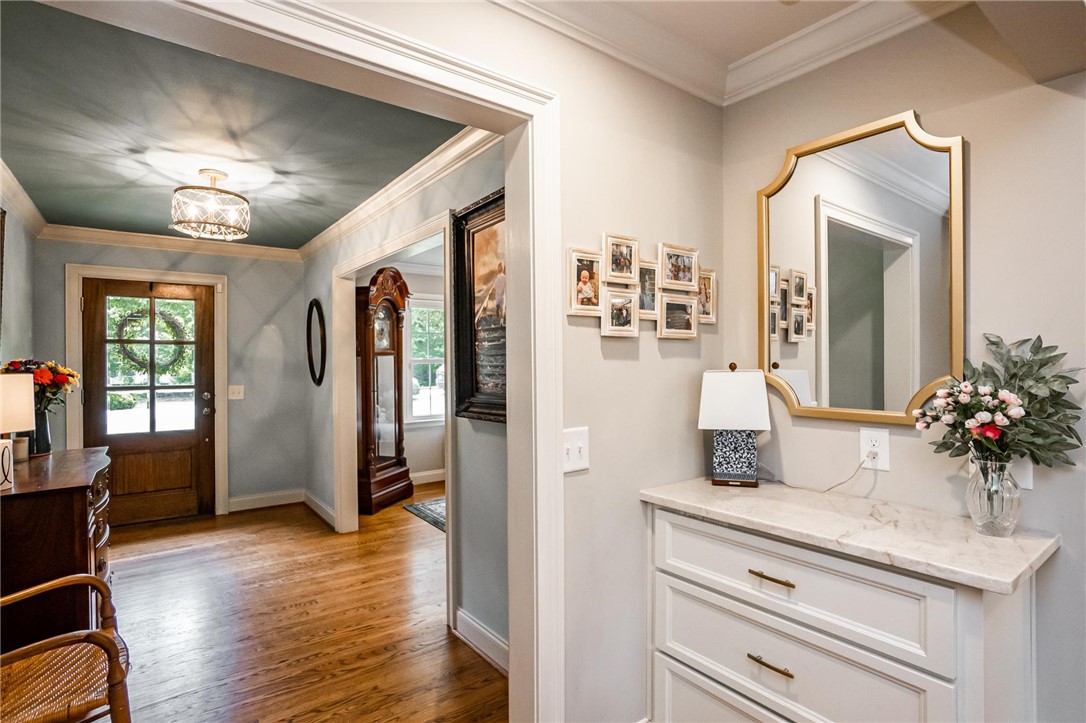 233 Riggs Drive Clemson, SC 29631 - Photo 3 of 39 Gallery Image 3