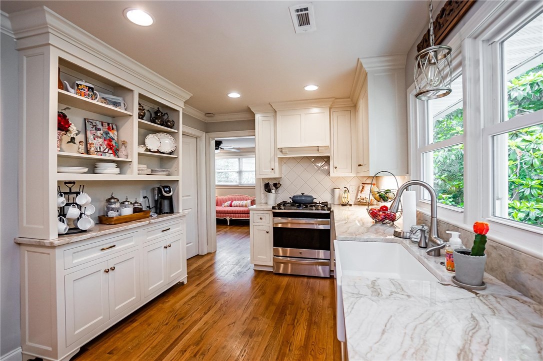 233 Riggs Drive Clemson, SC 29631 - Photo 9 of 39 Gallery Image 9
