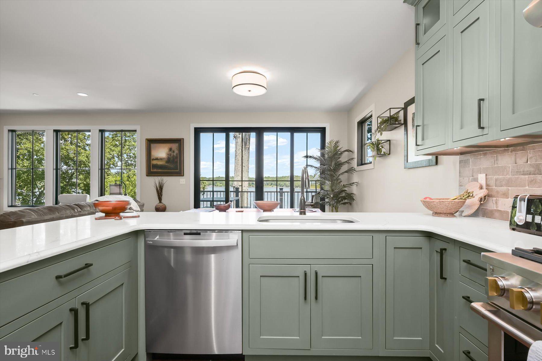 20 Shore Walk Road Riva, MD 21140 - Photo 23 of 71 Beautiful custom cabinetry