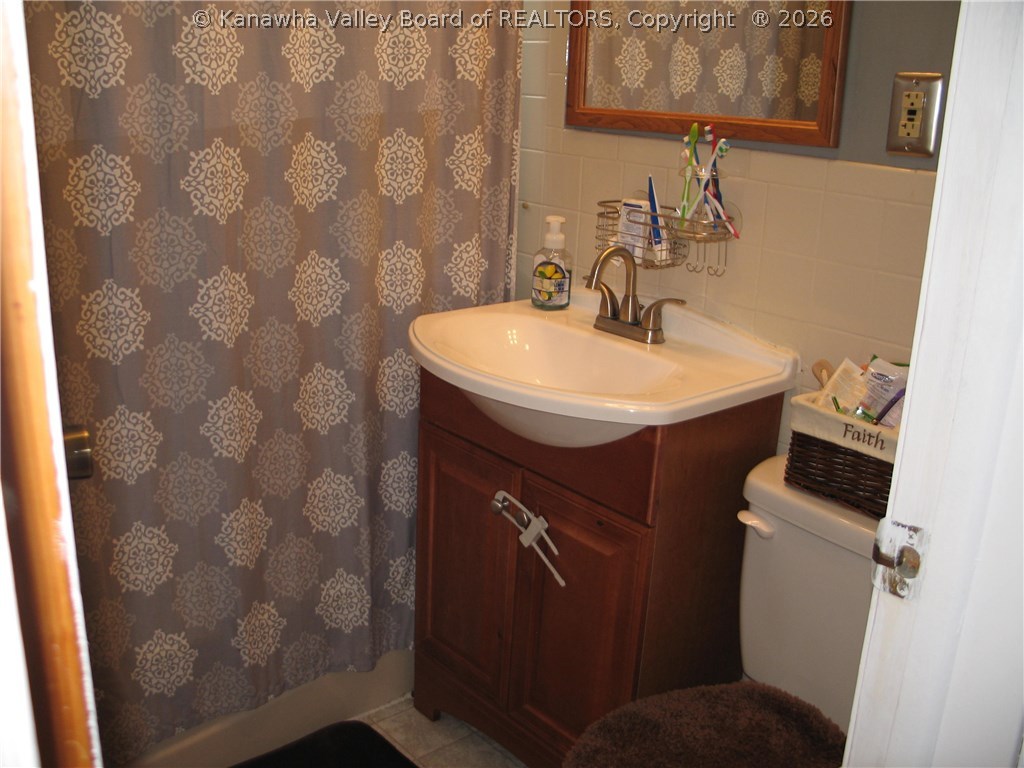 124 Ellison Road Charleston, WV 25314 - Photo 14 of 21 Gallery Image 14