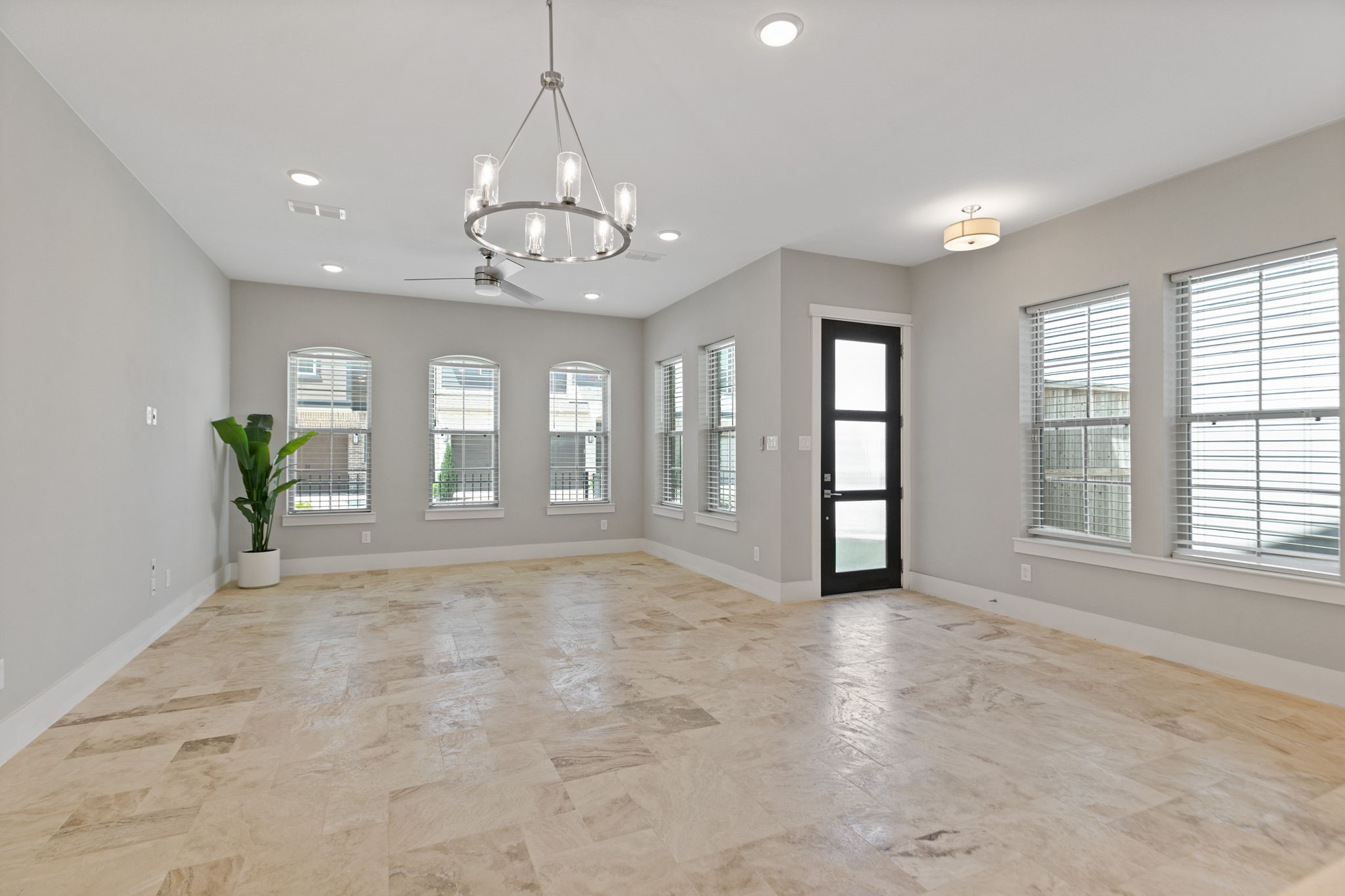 2039 Jadeite Trace Houston, TX 77077 - Photo 20 of 50