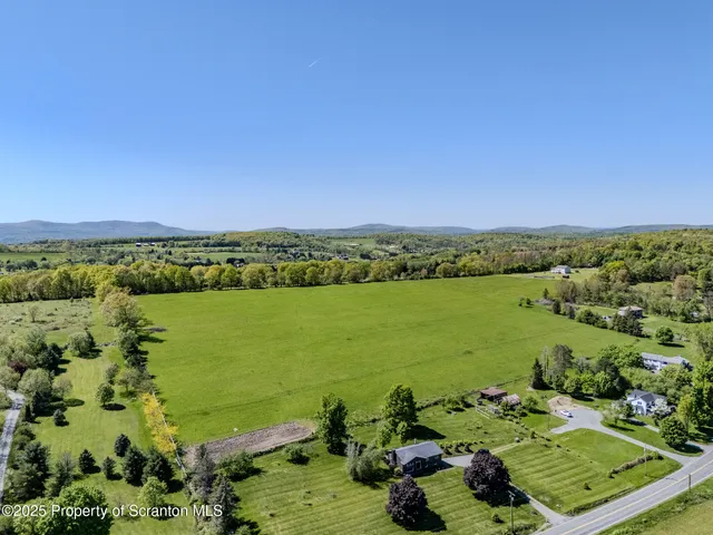 $649,900 | 1932 Newton Ransom Boulevard, Clarks Summit, PA 18411