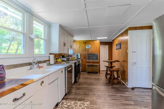 $649,900 | 1932 Newton Ransom Boulevard, Clarks Summit, PA 18411