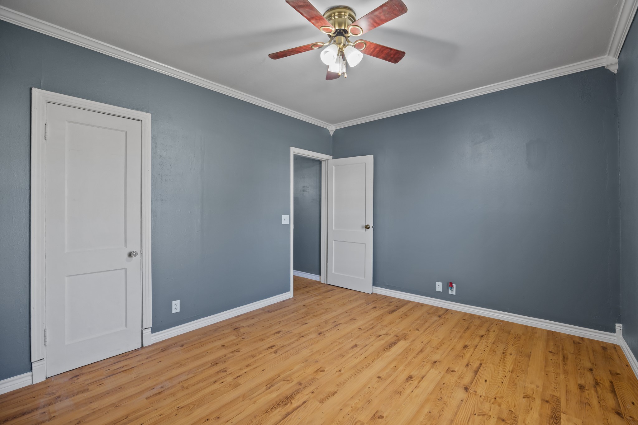 2006 Main Street Danbury, TX 77534 - Photo 25 of 30 a view of a room with a ceiling fan