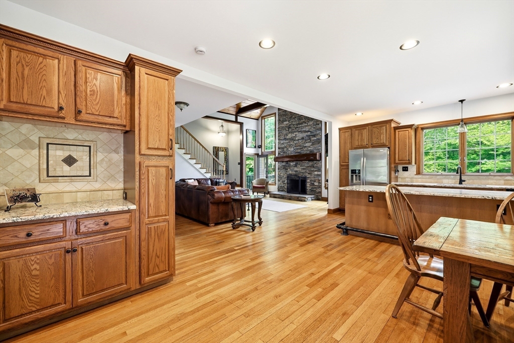 344 Beech Hill Road Granville, MA 01034 - Photo 11 of 40