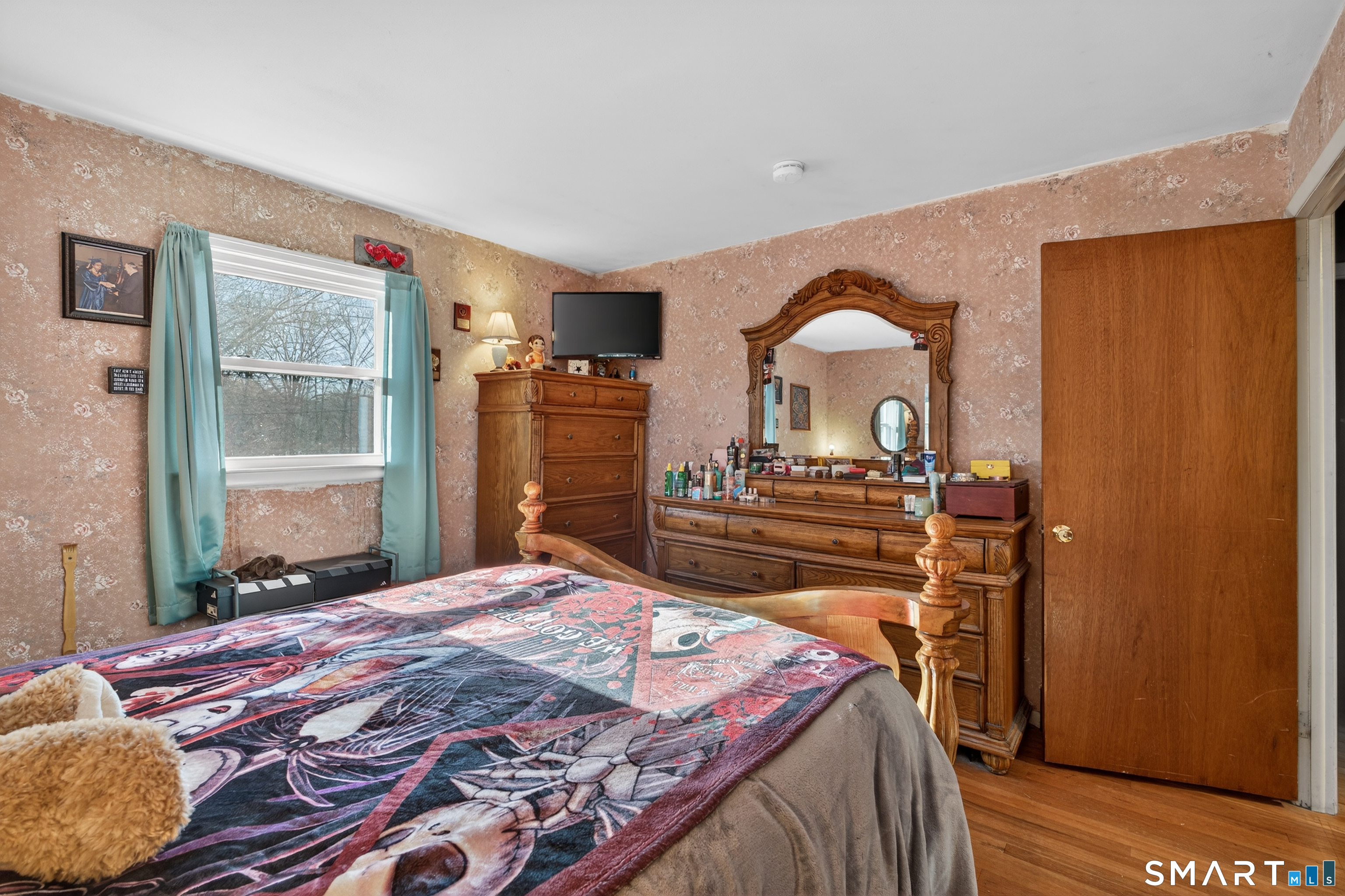 9 Milton Drive Meriden, CT 06450 - Photo 6 of 15