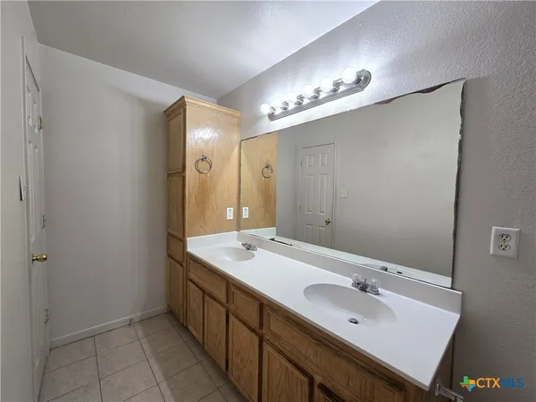 $1,200 | 1411 Nicholas Circle, Unit B, Killeen, TX 76542
