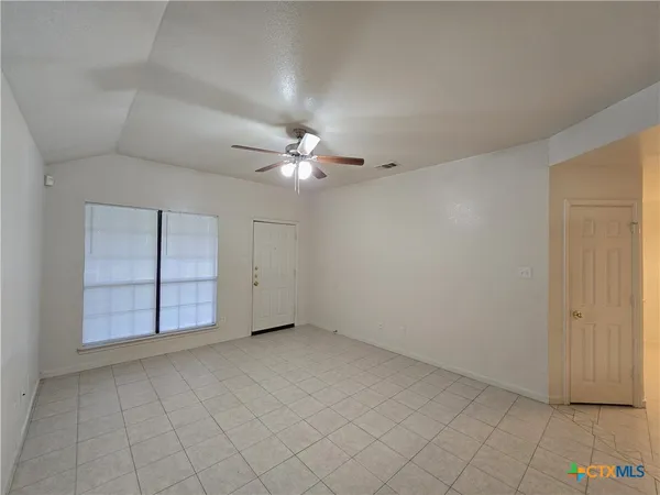 $1,200 | 1411 Nicholas Circle, Unit B, Killeen, TX 76542