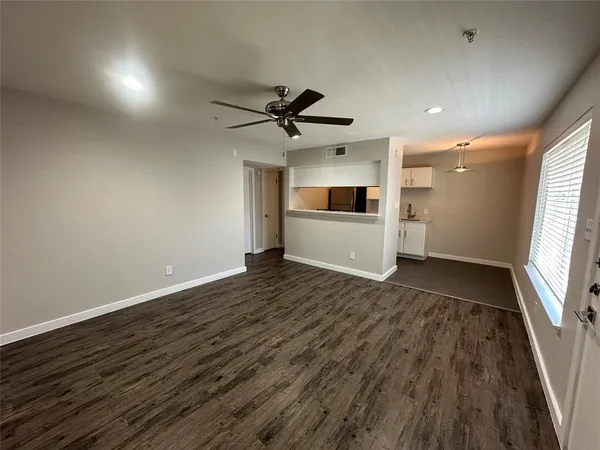 $1,025 | 5408 Reiger Avenue, Unit 303, Dallas, TX 75214