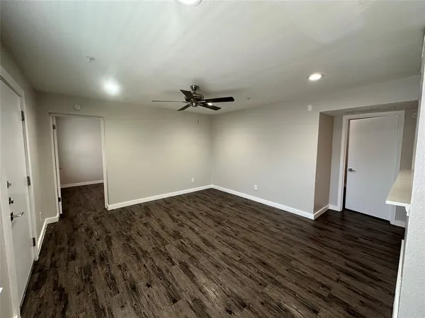 $1,025 | 5408 Reiger Avenue, Unit 303, Dallas, TX 75214