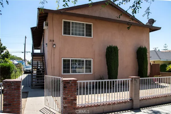 $1,750 | 316 North Alameda, Unit E, Azusa, CA 91702