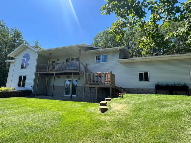 $440,000 | 30289 Shady Lane, Detroit Lakes, MN 56501