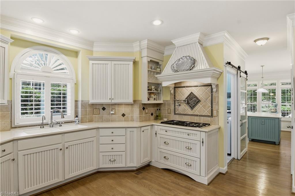 108 Ridgemere Court Winston-Salem, NC 27106 - Photo 5 of 47