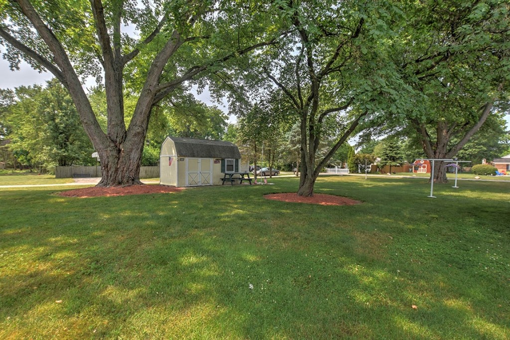 4713 East Powers Boulevard Decatur, IL 62521 - Photo 17 of 22