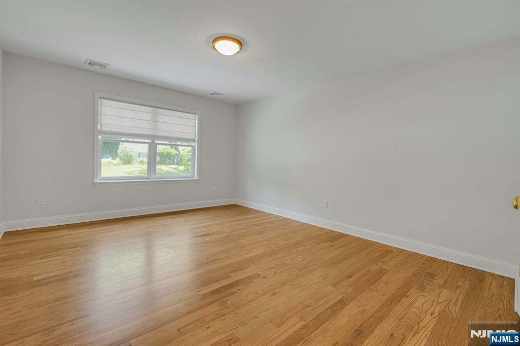 1364 Tabor Road Morris Plains, NJ 07950 - Photo 25 of 35
