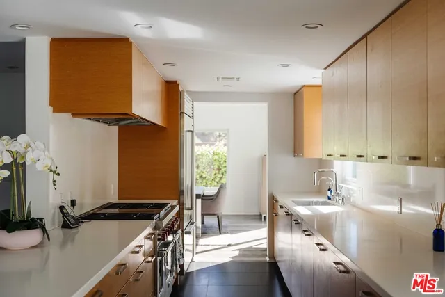 $3,165,000 | 1257 Bienveneda Avenue, Pacific Palisades, CA 90272