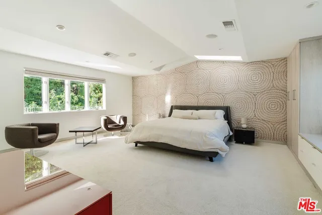 $3,165,000 | 1257 Bienveneda Avenue, Pacific Palisades, CA 90272