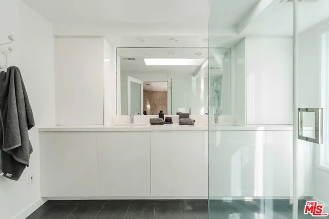 $3,165,000 | 1257 Bienveneda Avenue, Pacific Palisades, CA 90272