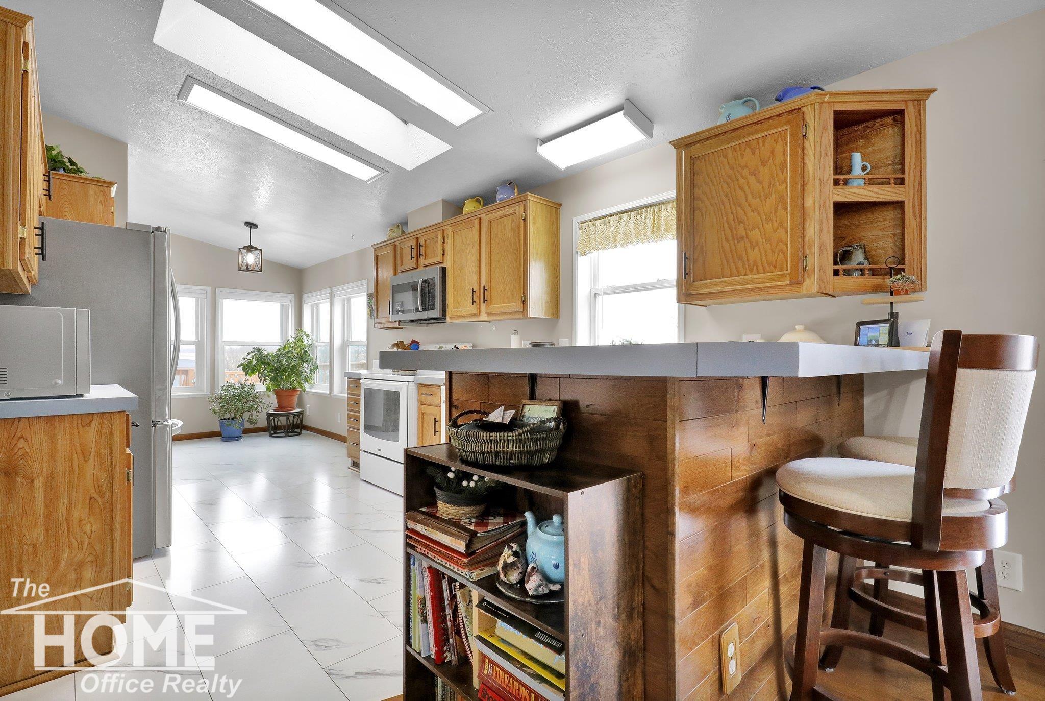 6612 Simpson Road Ovid, MI 48866 - Photo 8 of 43 50166241-85b9e35c-1fed-47bb-aa1b-2c051ea16603.JPG