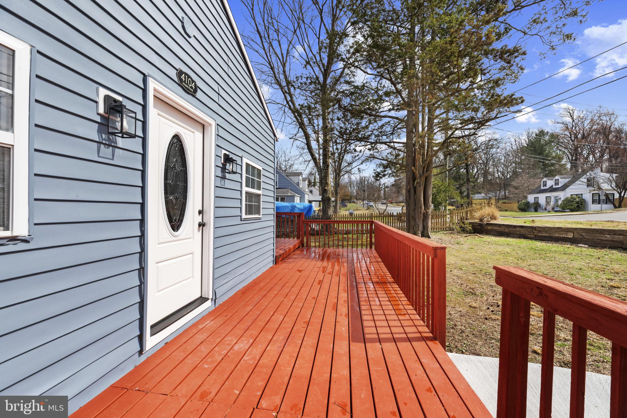 4104 Maple Road Suitland, MD 20746 - Photo 27 of 35