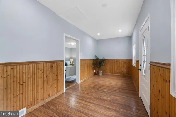 $399,000 | 4104 Maple Road, Suitland, MD 20746