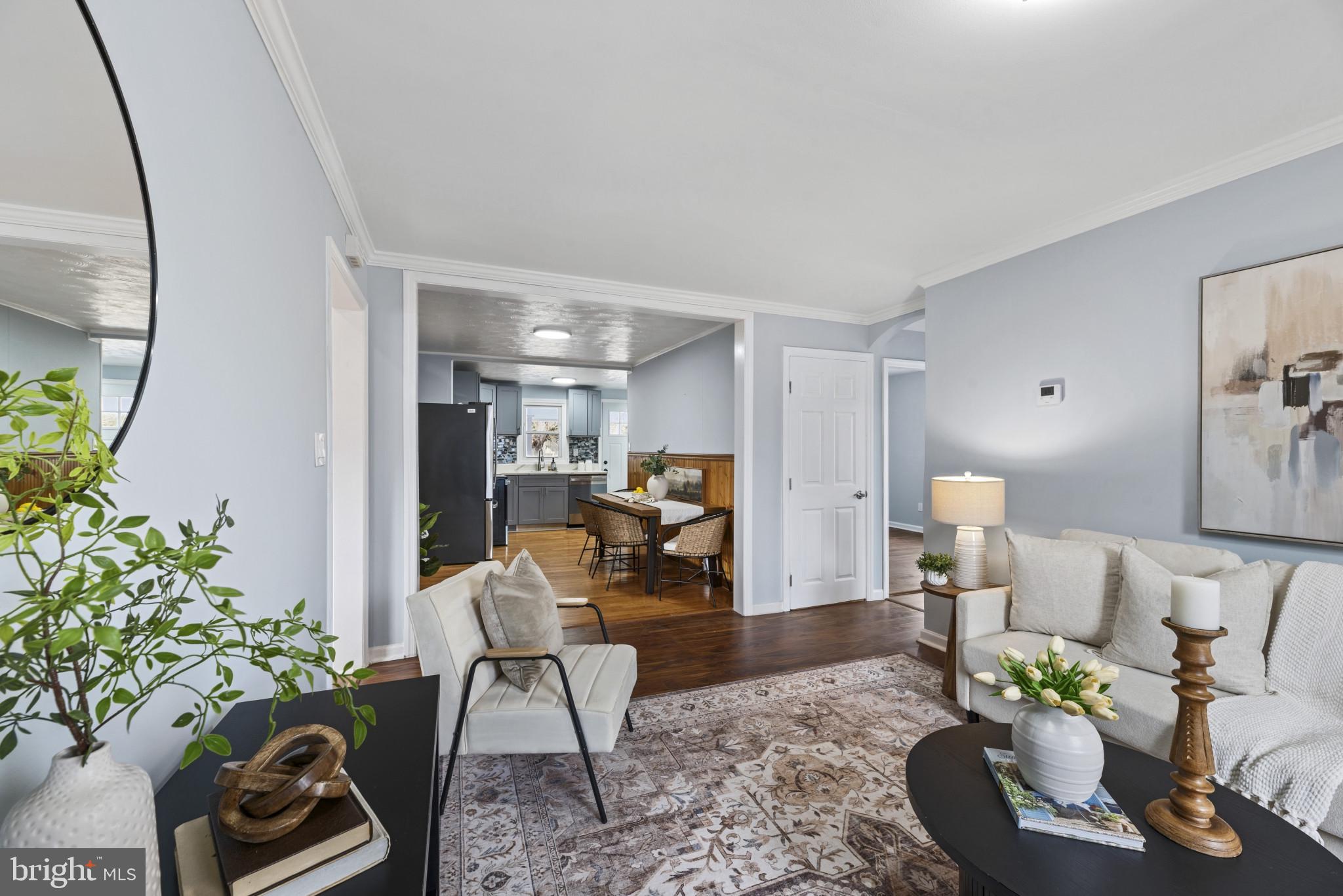 4104 Maple Road Suitland, MD 20746 - Photo 8 of 35