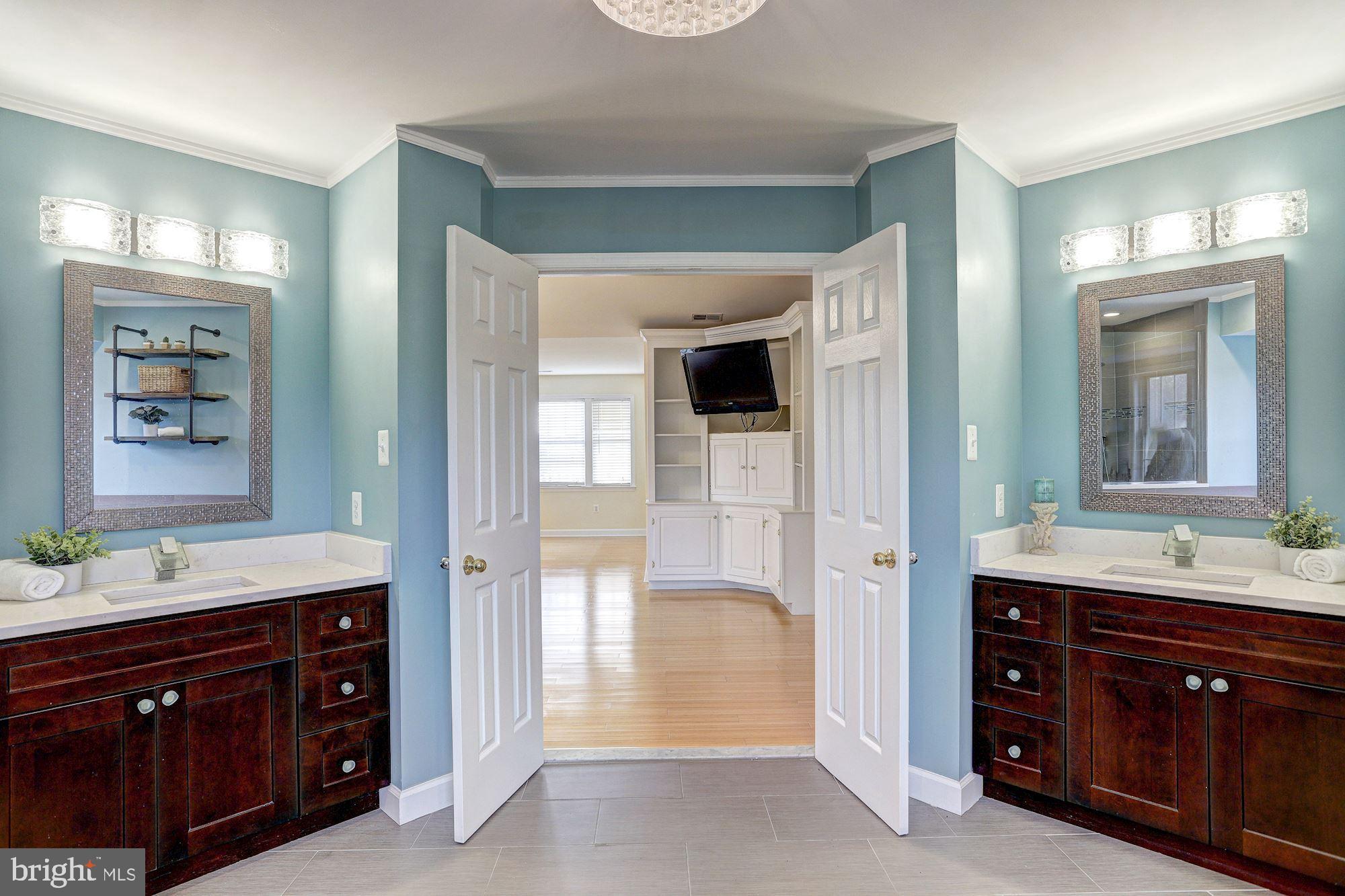 1760 Bennett Road Sykesville, MD 21784 - Photo 34 of 63 Owner's Suite | Full Bath