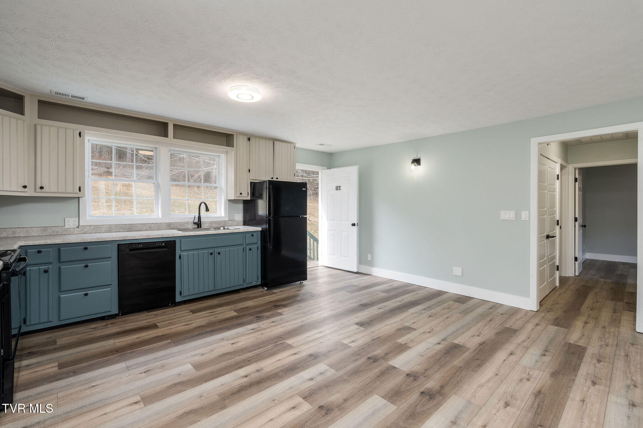 6672 Roan Creek Road Butler, TN 37640 - Photo 97 of 163 DSC00675-Edit