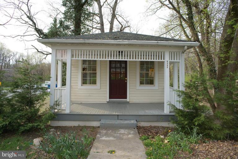 9723 Capitol View Avenue Silver Spring, MD 20910 - Photo 1 of 26 Exterior (Main)