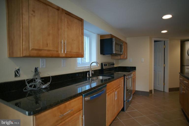 9723 Capitol View Avenue Silver Spring, MD 20910 - Photo 21 of 26 Upgraded Kitchen Appliances