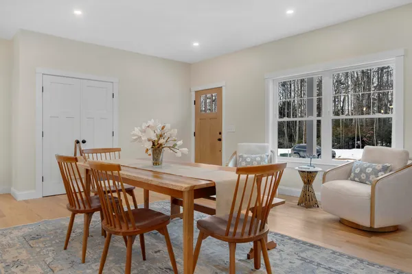 $779,000 | 19 Forest Glen Lane, Topsham, ME 04086