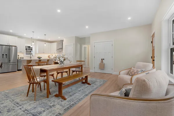 $779,000 | 19 Forest Glen Lane, Topsham, ME 04086