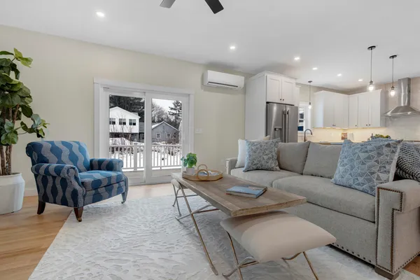 $779,000 | 19 Forest Glen Lane, Topsham, ME 04086