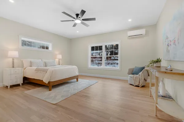 $779,000 | 19 Forest Glen Lane, Topsham, ME 04086