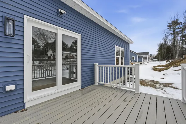 $795,000 | 19 Forest Glen Lane, Topsham, ME 04086