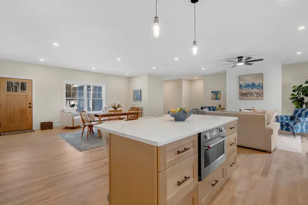 $779,000 | 19 Forest Glen Lane, Topsham, ME 04086