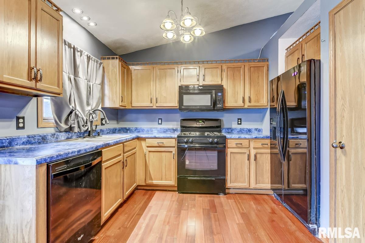 3106 Interurban Avenue Springfield, IL 62707 - Photo 8 of 29 Gallery Image 8